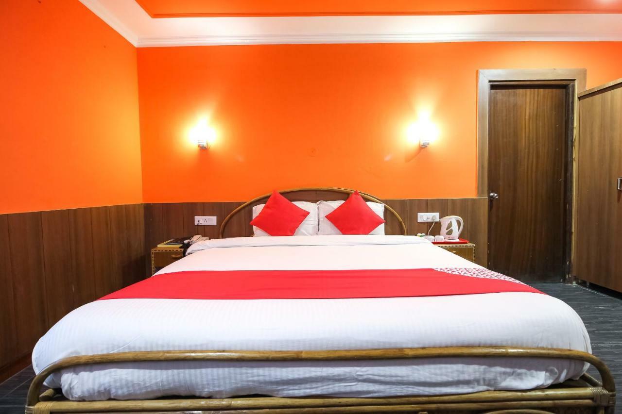 Oyo 8367 Hotel The Woodz Pālampur Exterior foto